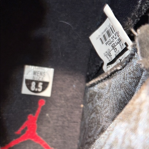 Nike Jordan’s - Picture 2 of 5